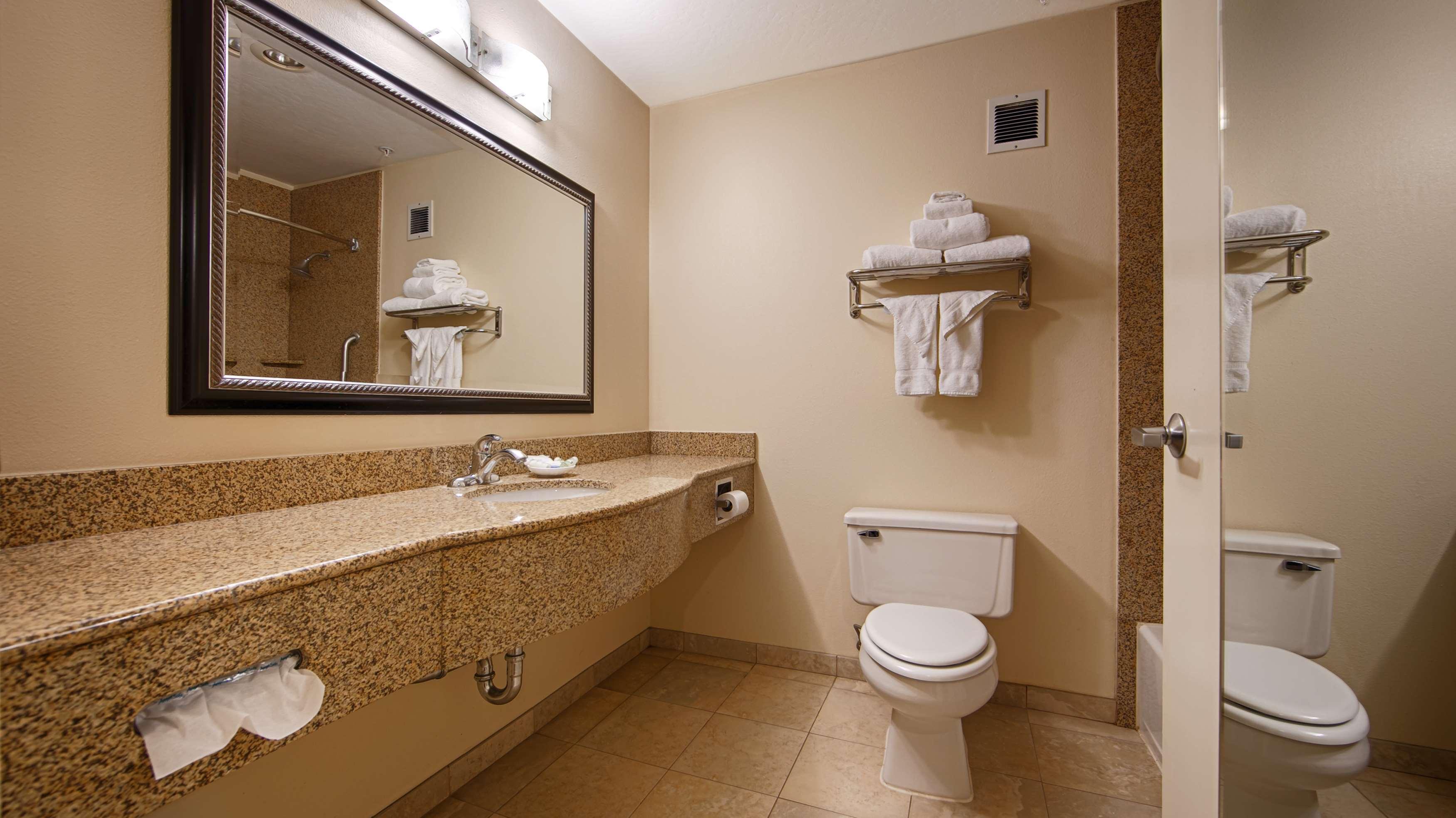 Best Western Porterville Inn Bagian luar foto