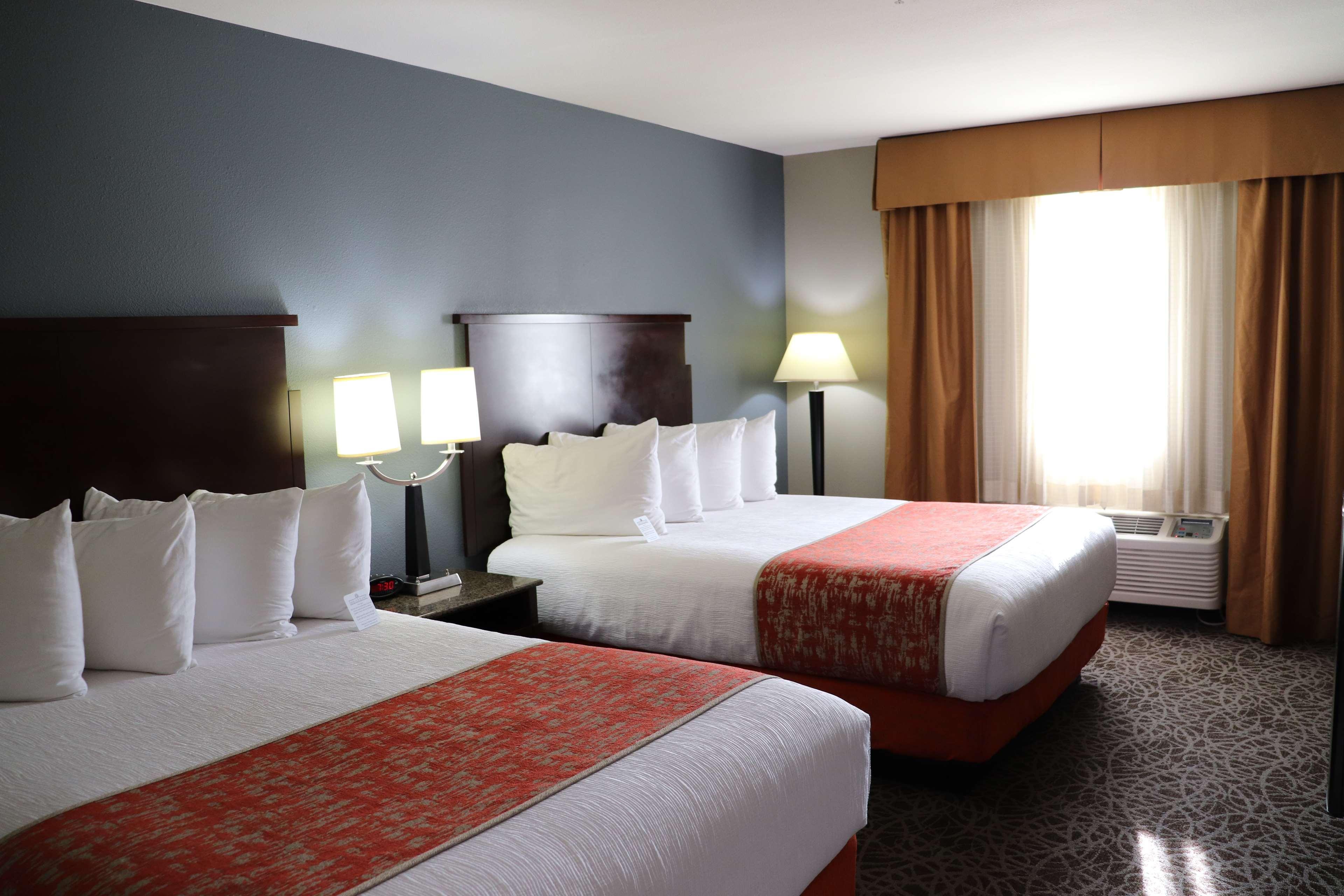 Best Western Porterville Inn Bagian luar foto