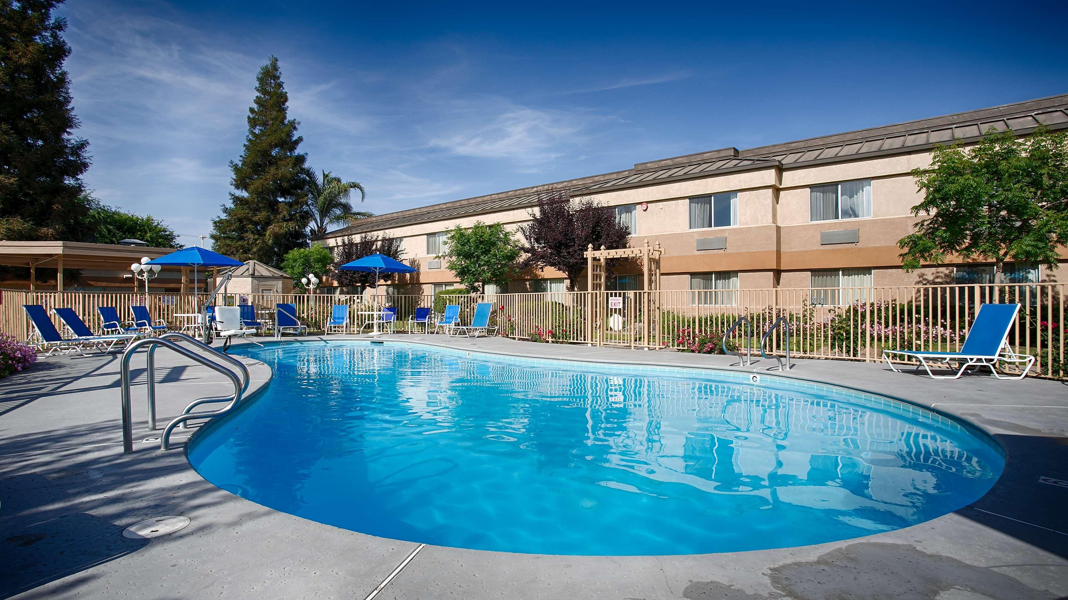 Best Western Porterville Inn Bagian luar foto