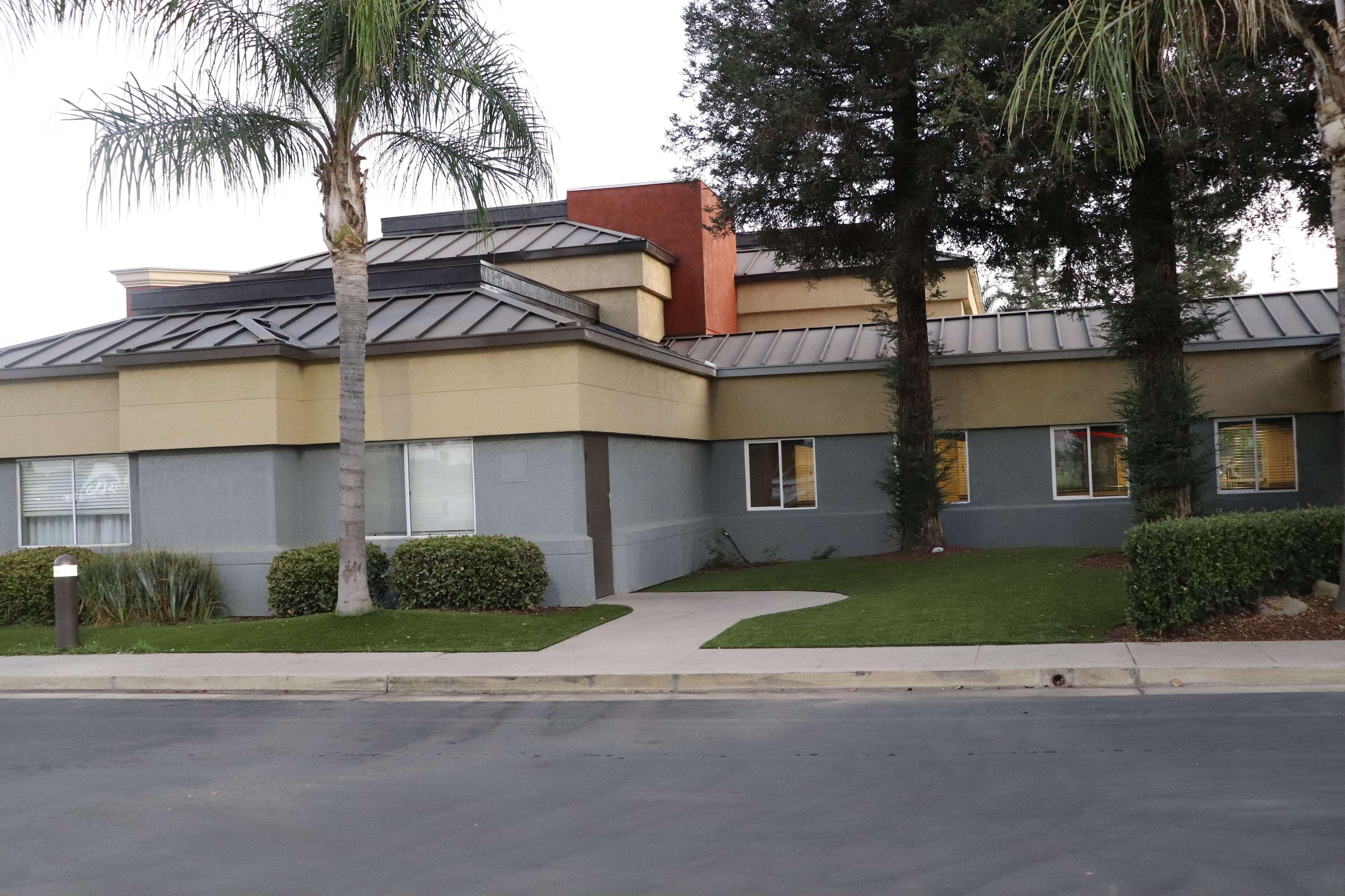 Best Western Porterville Inn Bagian luar foto