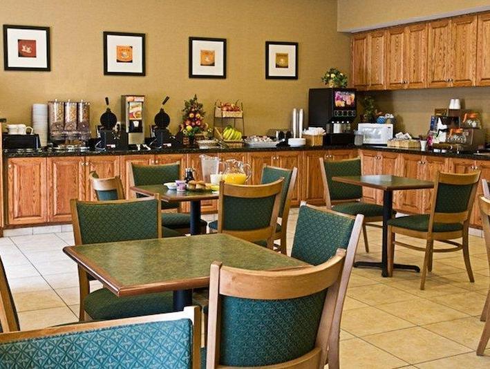 Best Western Porterville Inn Bagian luar foto
