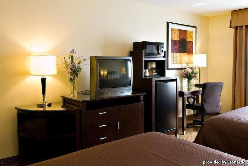 Best Western Porterville Inn Bagian luar foto